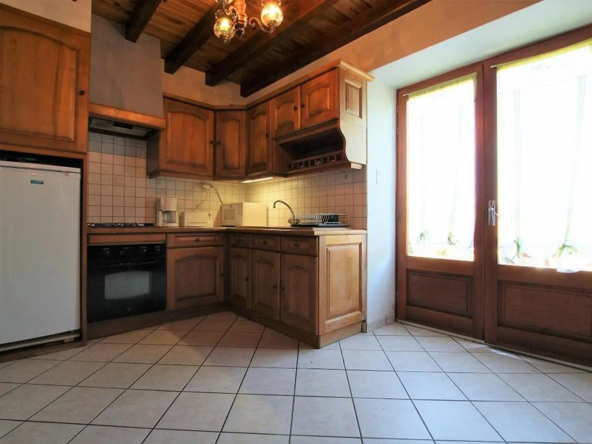 Holiday home Gite Familial Au Calme Avec Jeux, Vtt, Randonnee, Pres Du Parc Livradois, La Chaise-Dieu Et Craponne - Fr-1-582-214 Jullianges